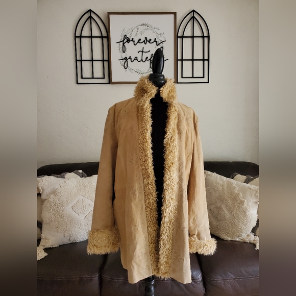 Vintage 90's Y2K Retro Embroidered Leather Coat With Faux Fur Trim Size 1X Retro - Picture 1 of 12